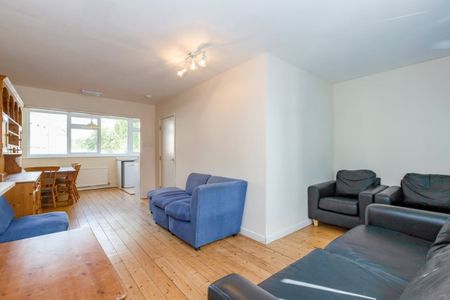 Horwood Close, Headington - Photo 3