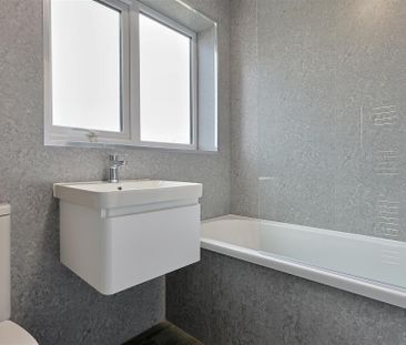 2 bedroom Semi-detached house to rent in Craig Crescent, Dudley, Cr... - Photo 3