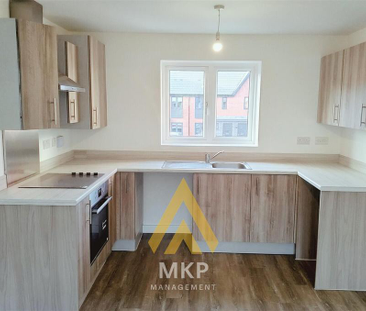 5 bedroom end of terrace house to rent - Photo 3