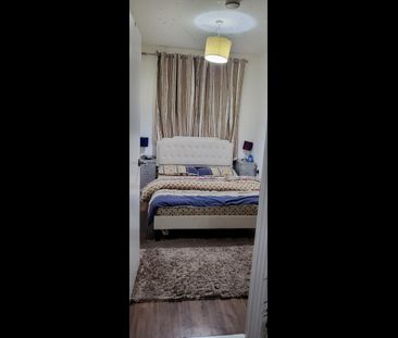 Room in a Shared House, Crowndale Place, E17 - Photo 1