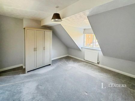4 bedroom terraced to rent Iris Close, Mountsorrel, Loughborough, Leicestershire, LE12 - Photo 2