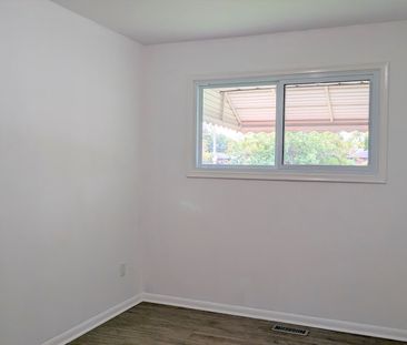 For Lease - 461 Geneva Street, St. Catharines, Ontario - Photo 2