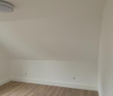 Mietwohnung DG 52m² Waldbröl Zentrum saniert Garten Stellplatz - Photo 2