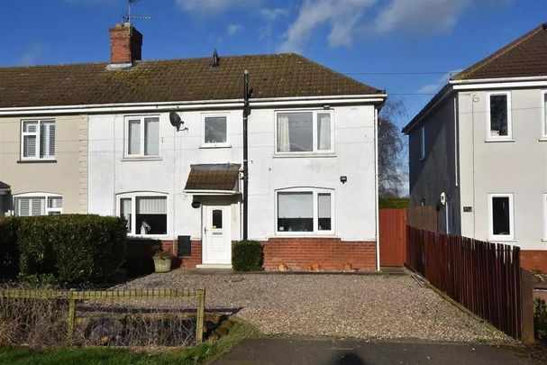 3 bedroom semi-detached house to rent - Photo 1