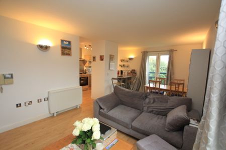 2 Bedroom Apartment, Chester - Photo 4