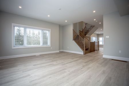 For Lease - 1497 PURCHASE Place, Innisfil, Ontario - Photo 2