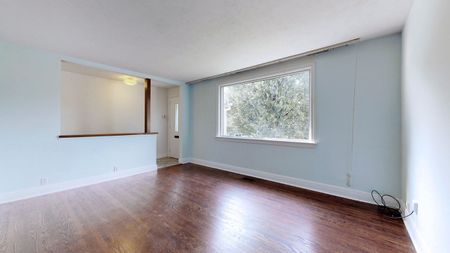 For Lease - 21 Pleasant Avenue, Toronto, Ontario - Photo 2