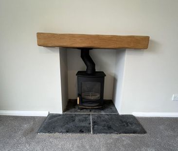 3 bedroom detached bungalow to rent - Photo 3