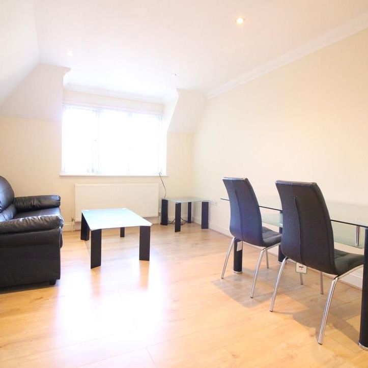 Langley Road, Slough - Photo 1