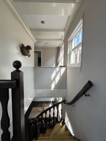 Te huur: Appartement Nieuwezijds Voorburgwal in Amsterdam - Foto 4