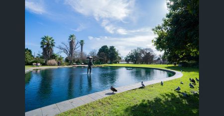 Beautifully Furnished Beachside Apartment - Photo 5