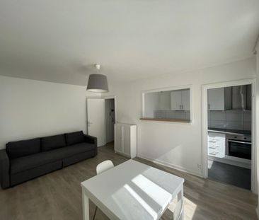 A LOUER : T2 à LILLE • Hypercentre • Nous consulter • - Photo 2