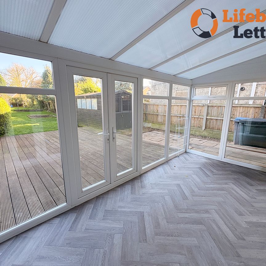 Sandwich Road, Dover - Photo 1