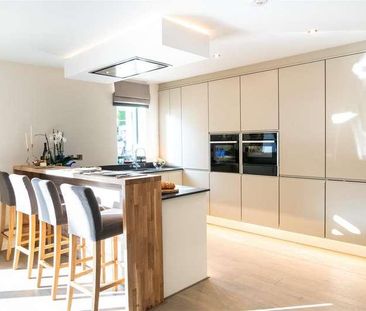 Falconrest, Victoria Road, Malvern, WR14 - Photo 3