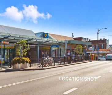 Great Location, Close To Station - Photo 5