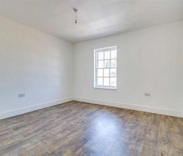 3 bedroom apartment to rent - Photo 5