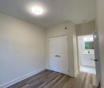 For Lease - 263 Barrie Street Unit# 8, Bradford West Gwillimbury, O... - Photo 5