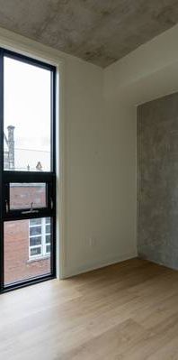 *GET 1 MONTH FREE* Brand new 1 bedroom apartment in James N District - Photo 1