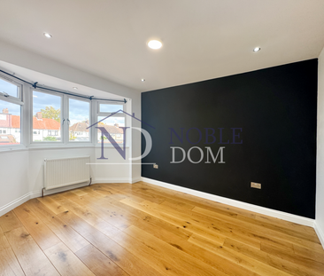 4 bedroom semi-detached house to rent - Photo 4