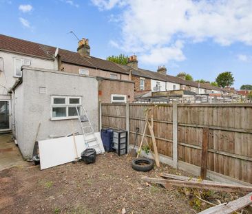 2 bedroom house to rent - Photo 2