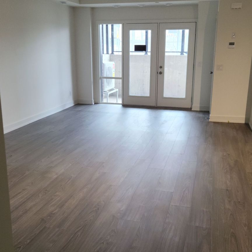 For Lease - 16 Melbourne Avenue Unit# 106B, St. Catharines, Ontario - Photo 1