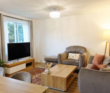 3 bedroom semi-detached house to rent - Photo 2