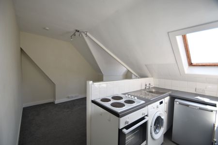 1 bedroom apartment to rent - Photo 2