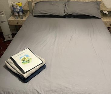 Room in a Shared House, Clifford Way, NW10 - Photo 4