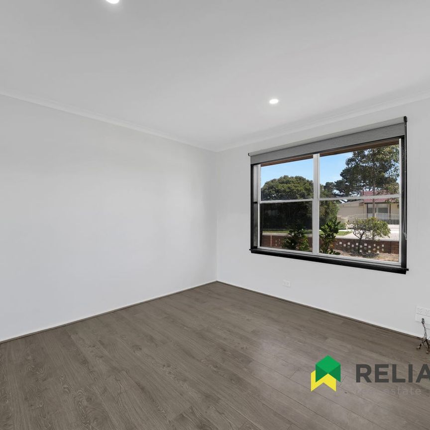 4 Bedroom house in the good location of Werribee !!! - Photo 1