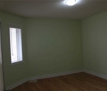 For Lease - 112 Hummingbird Drive, Toronto, Ontario - Photo 2