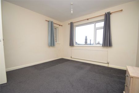 2 bed apartment to rent in Fulford Road, Scarborough, YO11 - Photo 4