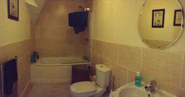 2 bedroom flat to rent - Photo 1