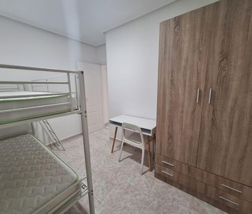 Modern renovated apartment near Playa del Cura - Photo 3