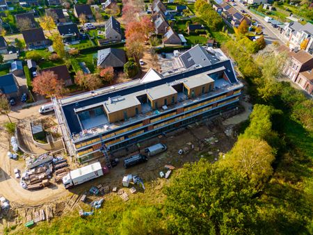 Nieuwbouwappartement met één slaapkamer en een staanplaats - Photo 2