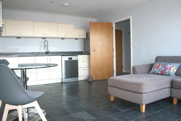 2 bedroom apartment to rent - Photo 1