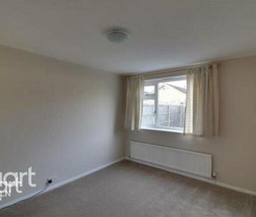 3 bedroom detached bungalow to rent - Photo 4