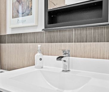 For Lease - 27 Stock Avenue Unit# Upper, Toronto, Ontario - Photo 5