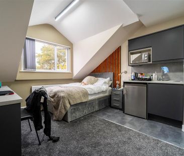5 bedroom house to rent - Photo 1