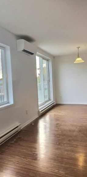 2 CH - 1 SDB - Charlemagne - $1,550 /mo - Photo 1