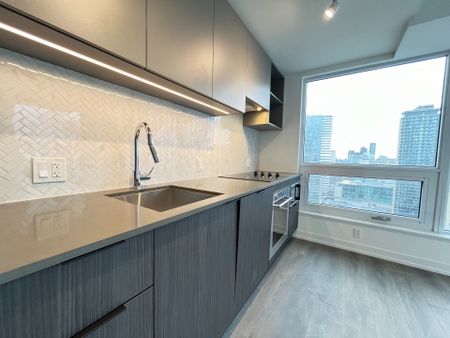 For Lease - 82 Dalhousie Street Unit# 2912, Toronto, Ontario - Photo 3