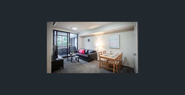 North Facing One Bedroom Waterside Apartment - Photo 1