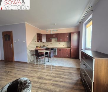 Duża kawalerka w pobliżu szkoły podstawowej nr 2. - Photo 5