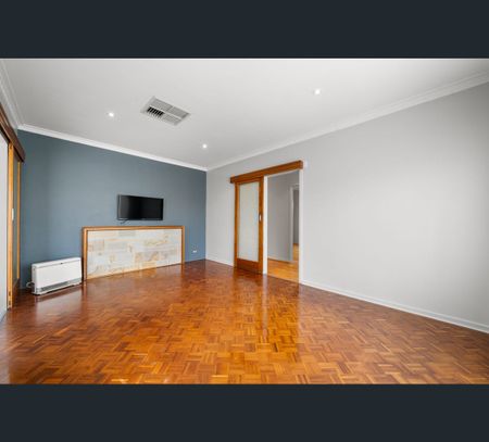 112 New Street, Queenstown, SA 5014 - Photo 4