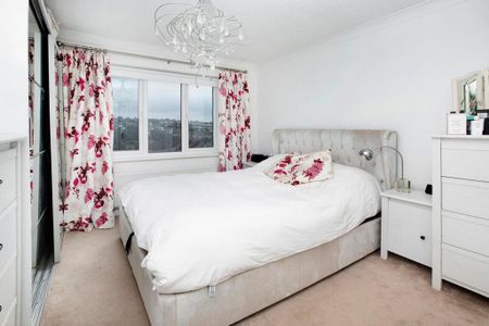 3 bedroom detached house to rent - Photo 5