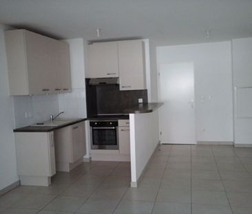 Location Appartement 3 pièces 64m² CHAMPS SUR MARNE 77420 - Photo 3