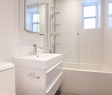 2105 Chomedey Street - Photo 5