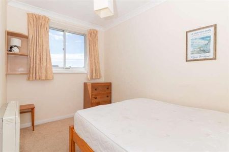 Brighton Road, Worthing, BN11 - Photo 5