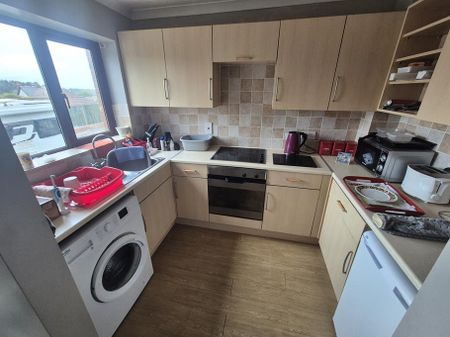 2 bedroom terraced house to rent - Photo 5