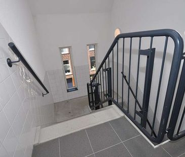 Te huur nieuwbouw appartement aan de Willem van Hillegaersbergstraat. - Photo 4