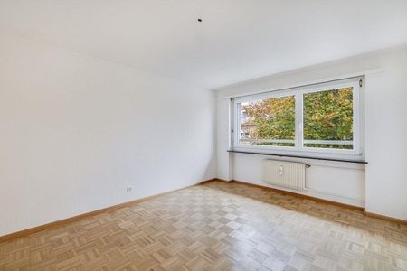 Stylish living in Allschwil - Photo 2